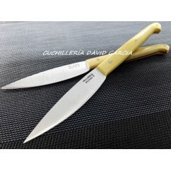 Cuchillo Mesa Estilizado Pallares  Acero Inox con Mango de Boj