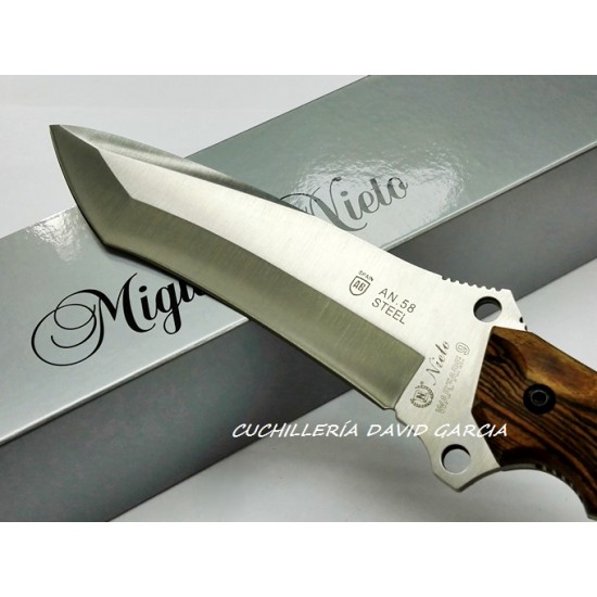 Nieto Warfare 9 199B Madera de Bokote Nieto Warfare 9 199B Madera de Bokote